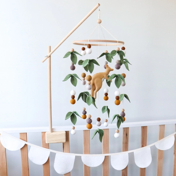 Kangaroo baby mobile for crib, Australian animals nursery decor, Felt handing mobile, Gender neutral baby shower gift, Green leaves mobile
