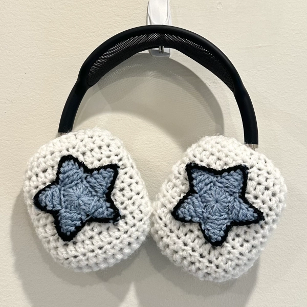crochet headphone covers