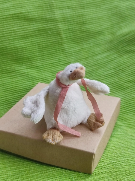 Handmade Collectible Small Funny Goose Toy for Blythe Miniature Goose Soft Mini Bird Animal for Farm or Doll House