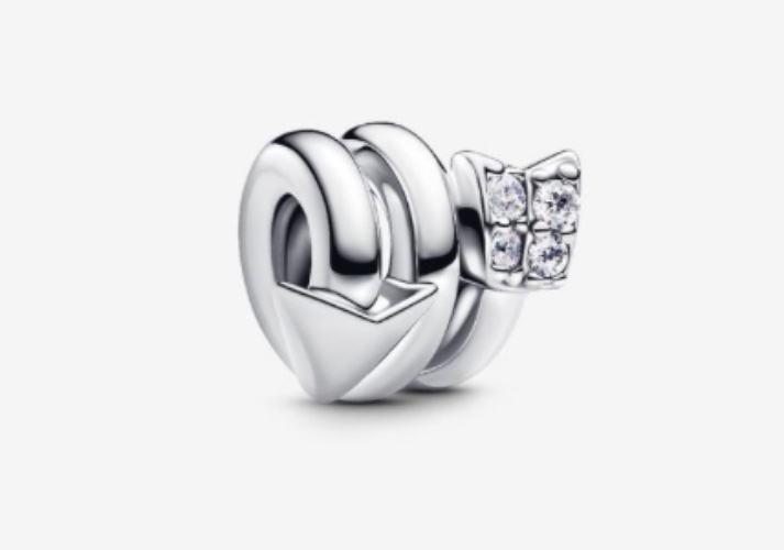 Twisting Arrow Charm