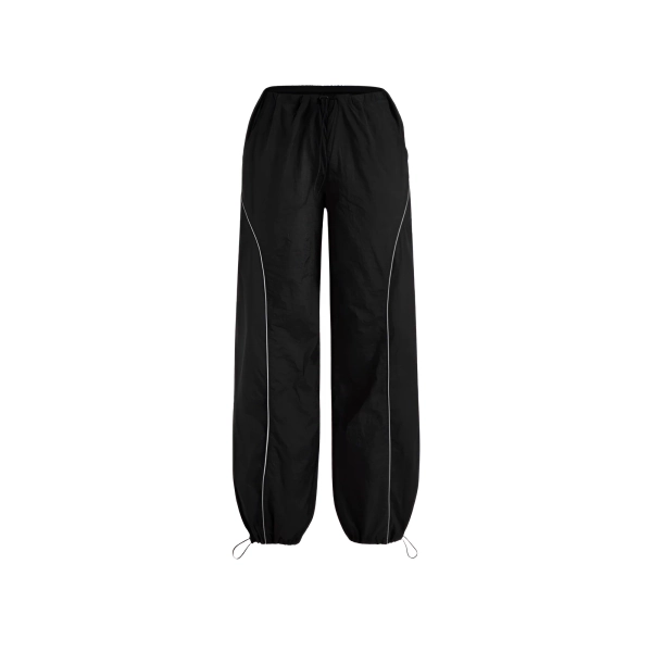 techwear cargos