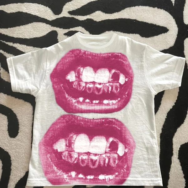 Y2K Style Women'S Punk Round Neck Short Sleeve T-Shirt with Bold Lips Print, 95% Polyester 5% Elastane Knit Fabric, Gothic Streetwear for Spring/Summer