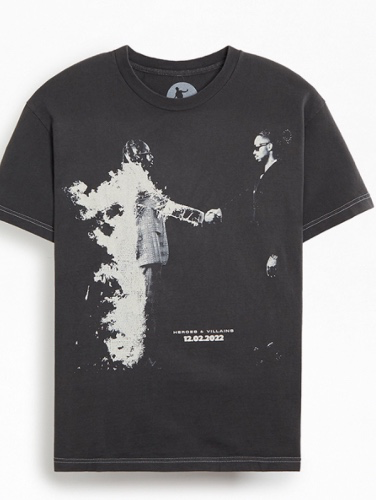 Graphic tee
