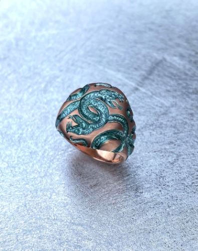 Speak in Tongues Signet | 9ct Yellow Gold / UK K | US 5 1/8 | EU 50