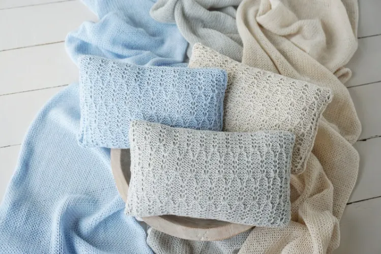 Newborn photography pillow, Posing pillow and wrap set, Cotton wrap, Pillow prop, Baby posing accessories