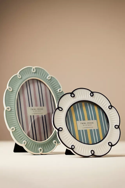 Twirl Ceramic Picture Frame