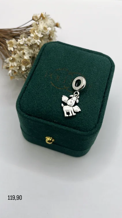 Berloque cachorro anjo