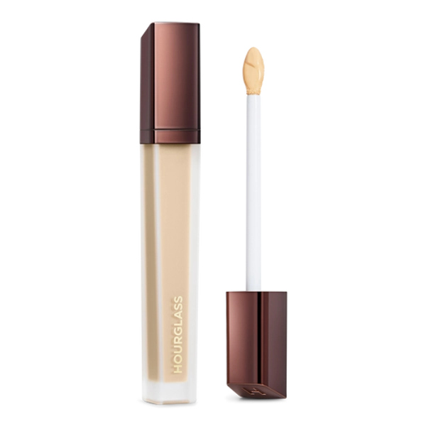 Cotton Vanish Airbrush Concealer - HOURGLASS | Ulta Beauty
