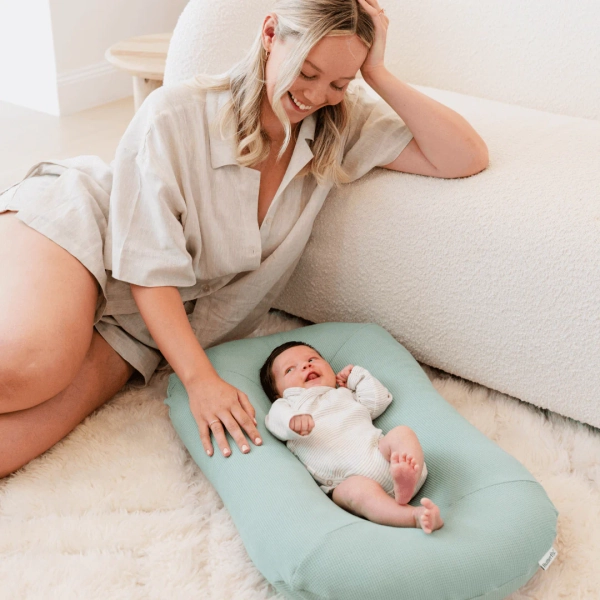 Butterfly Baby Pod | Sage