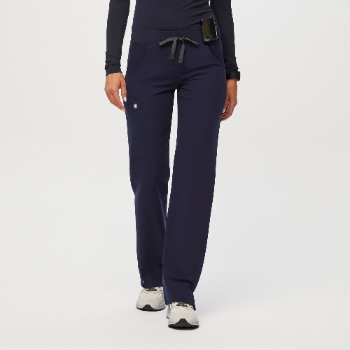 Women's Kade Cargo Scrub Pants™ - Navy · FIGS