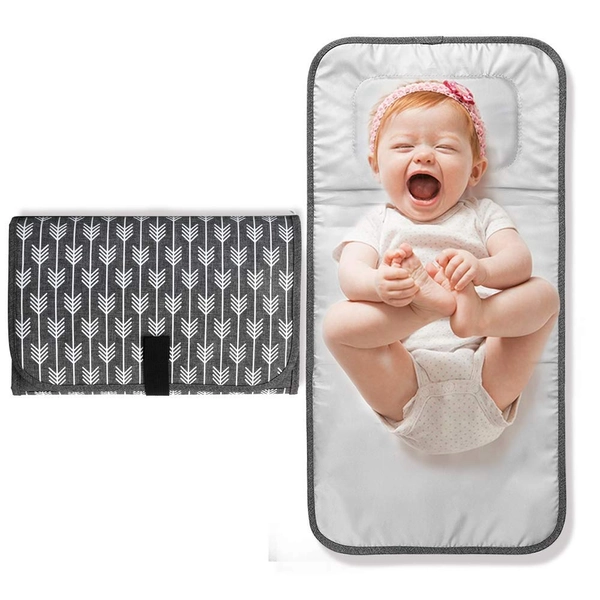Lekebaby Baby Change Mat, Waterproof Nappy Change Mat with Built-in Head Cushion for Moms and Dads on Travel, Arrow Print, Grey