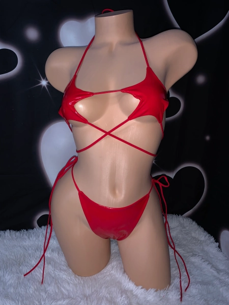 Latex look star bikini red