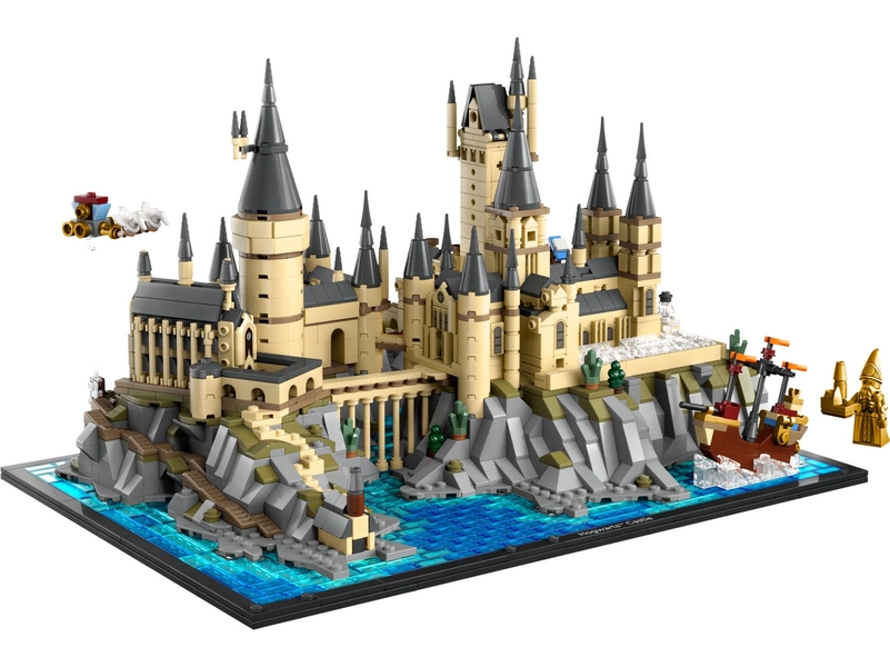 Hogwarts™ Castle and Grounds 76419 | Harry Potter™ | Buy online at the Official LEGO® Shop US 