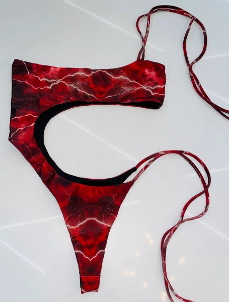 Red dusk cut out one piece