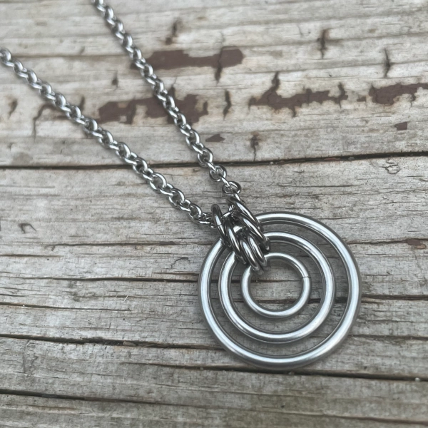 Bullseye Pendant | 16"