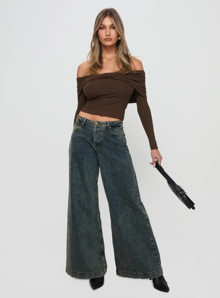 Ziggie Low Rise Ultra Baggy Jeans Antique Wash | US 4 / Antique Wash