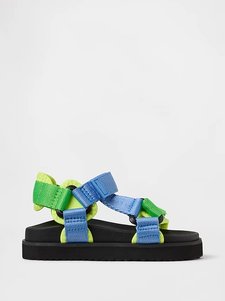 Toddler Canvas Strap Sandals size 5T
