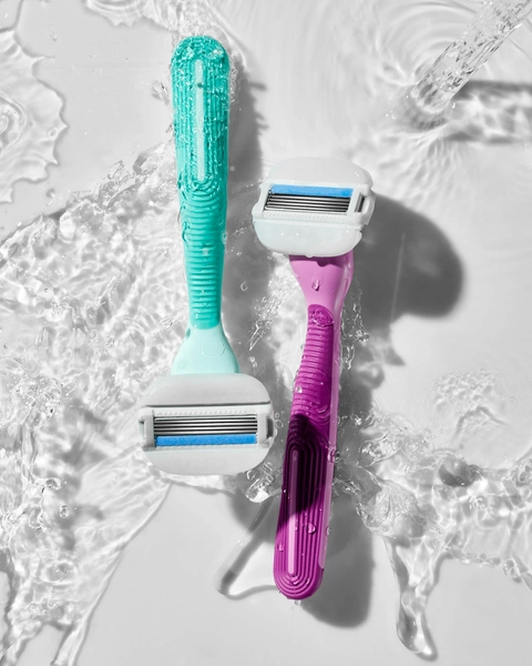 Flamingo | Designed for a really close, really comfortable shave
