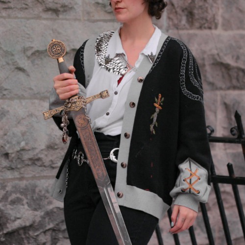 Knight in Cozy Armour Cardigan // The Raven Knight | Large (L)