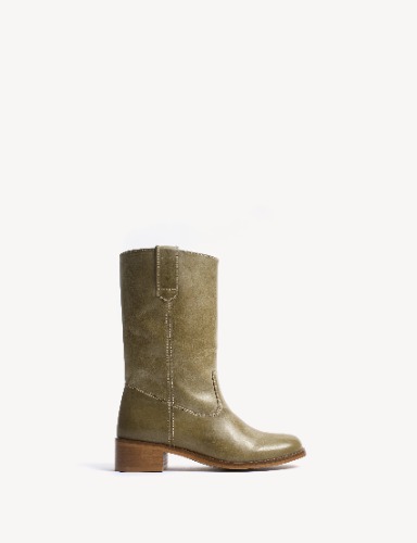 Julia Gaucho Boot In Green Escovado Leather | EU 38