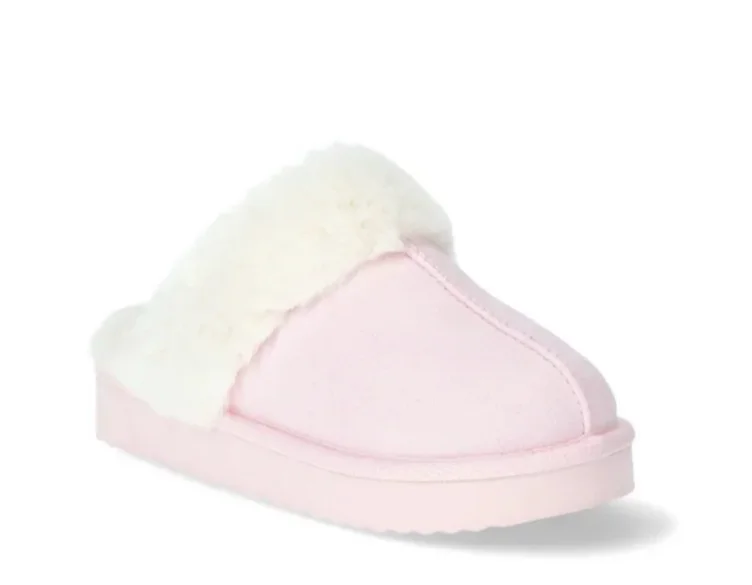pink Ugg slippers💞