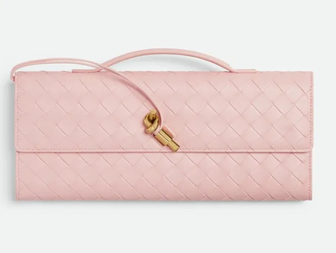 Women's Andiamo Clutch in Sapele
