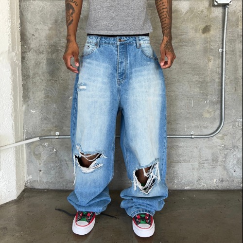 Blue [Distress'd] Jeans | 40