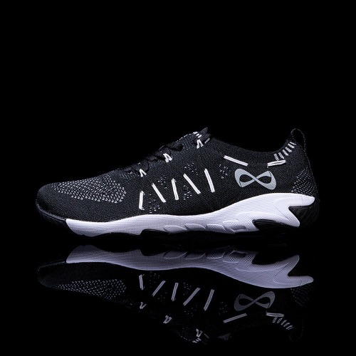FLYTE CHEER SHOES | Black / Y10