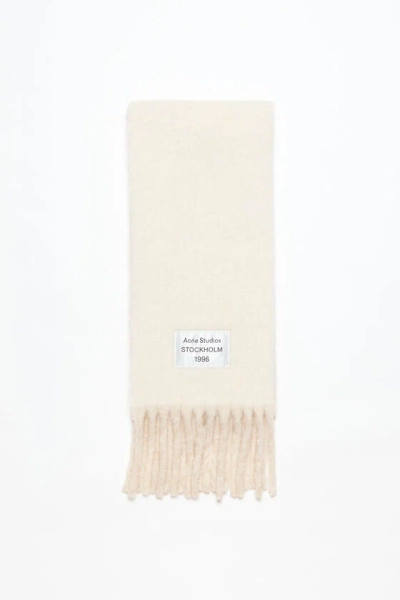 Bicolor alpaca scarf