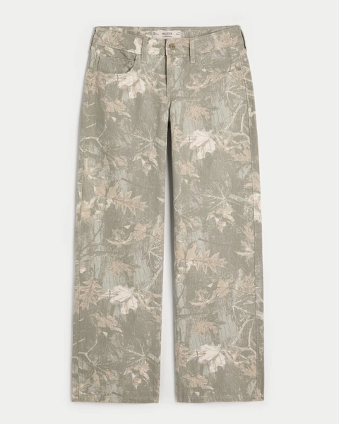 Low-Rise Camo Baggy Jeans
