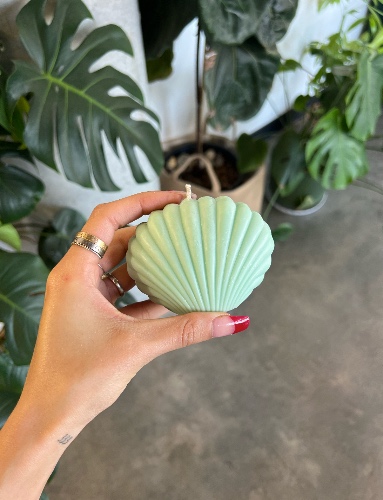 Shell Candle - Light Green (Sea Foam Green)