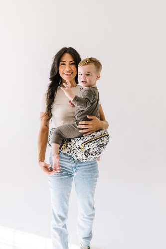 Tushbaby Hip Carrier | Snow Leopard / Tushbaby