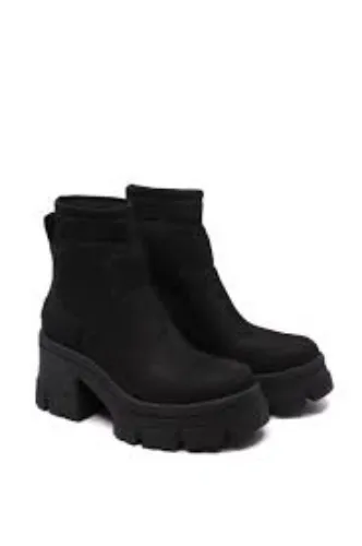 Brooklyn Chelsea UGG