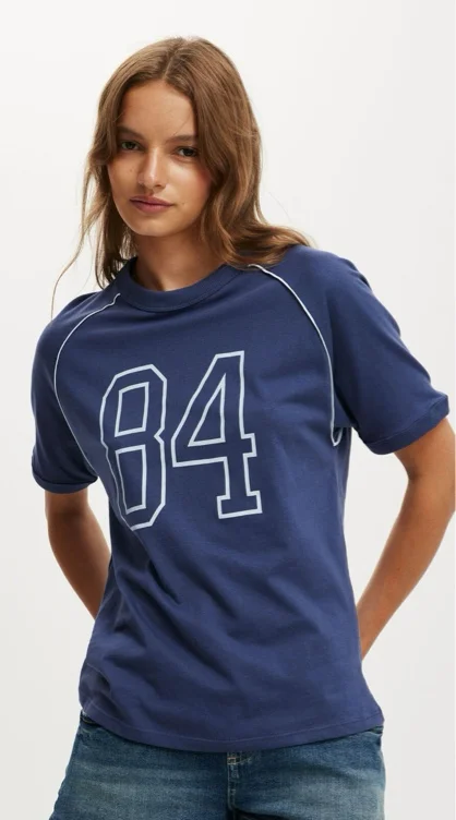 Regular Raglan Lcn Graphic Tee