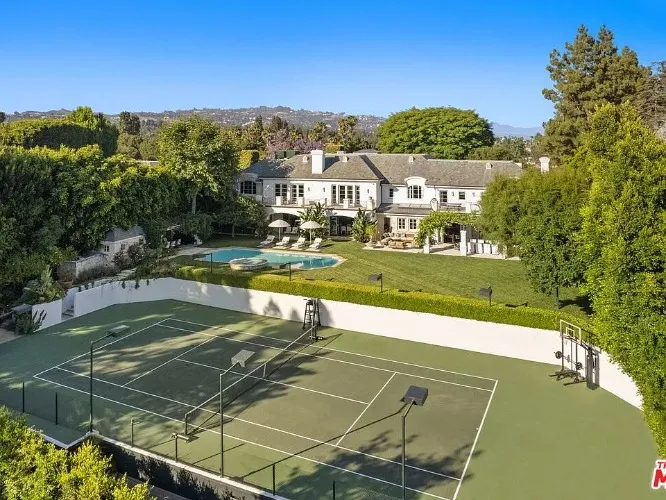 9966 Sunset Blvd, Beverly Hills, CA 90210
