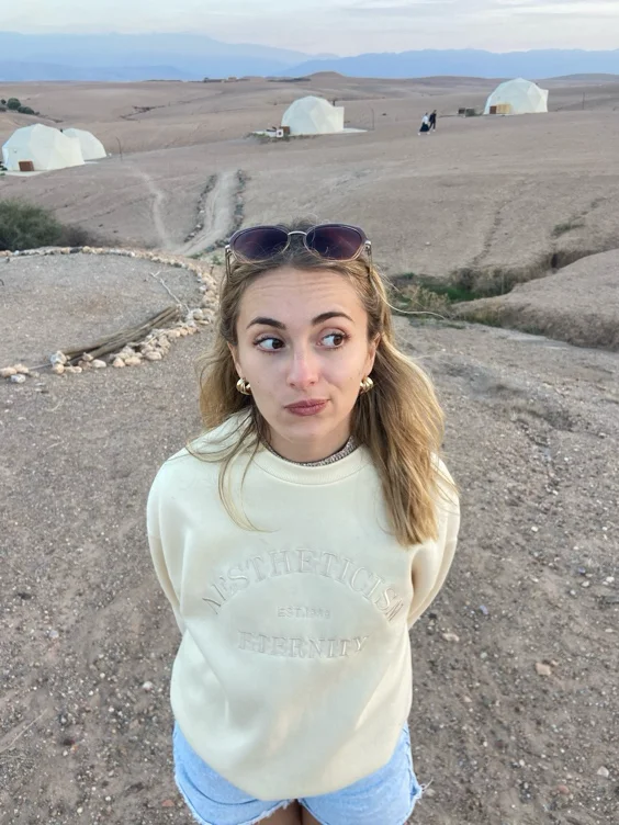 Estelle Manen