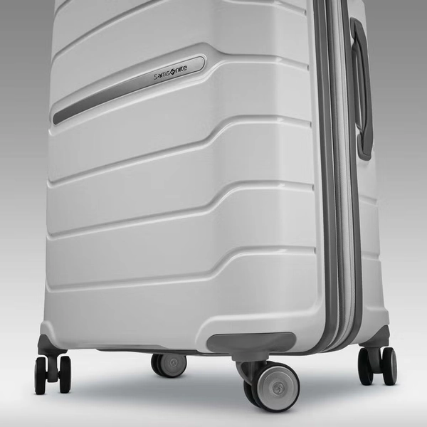 Freeform Carry-On Spinner by Samsonite