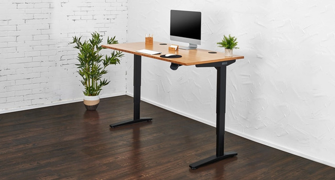 UPLIFT Standing Desk