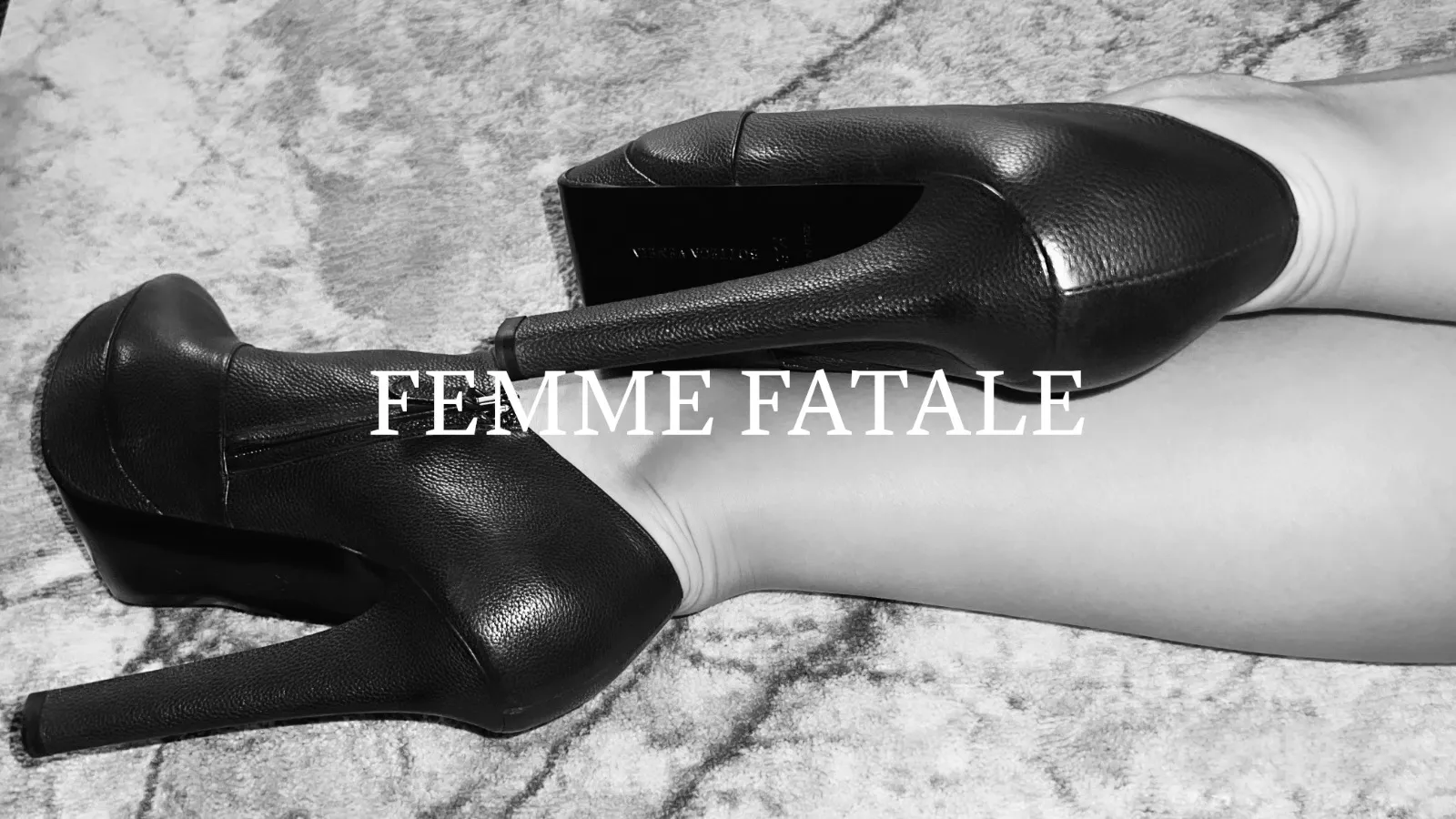 Throne banner for @femme