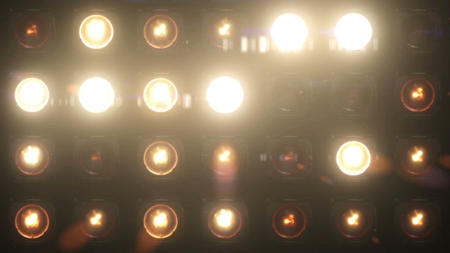 Throne banner for @famous
