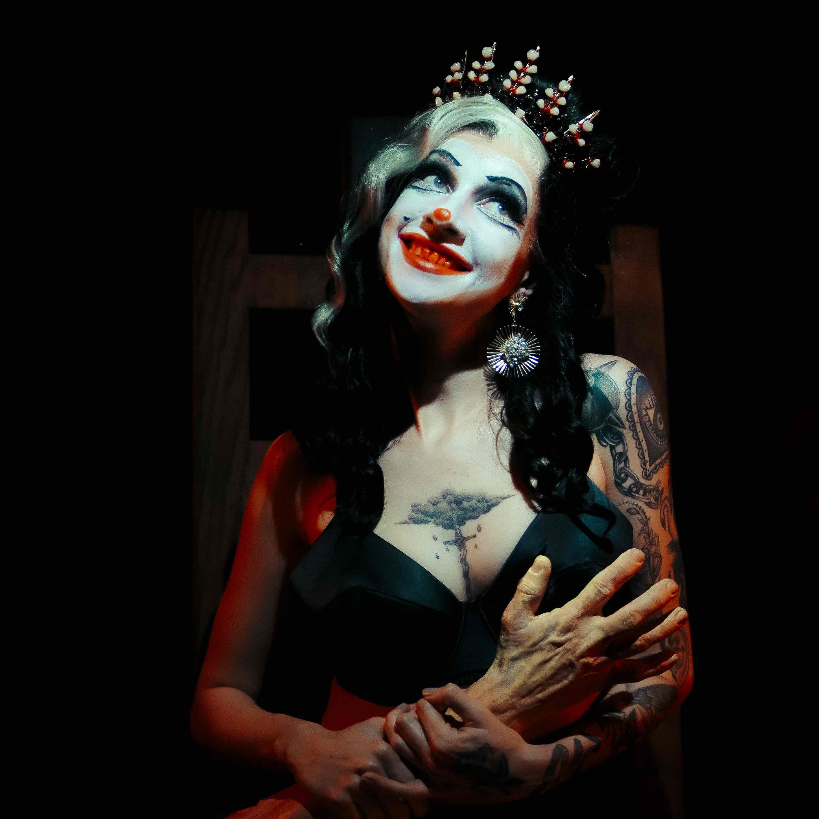 Throne Pepper Dagger My Wishlist