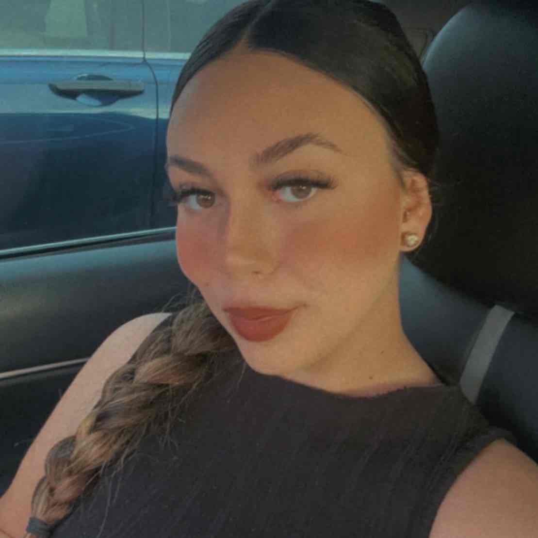 Janellepreciado@gmail.com