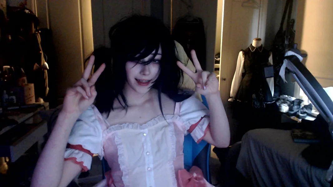 Throne | Canthinky | Gifters