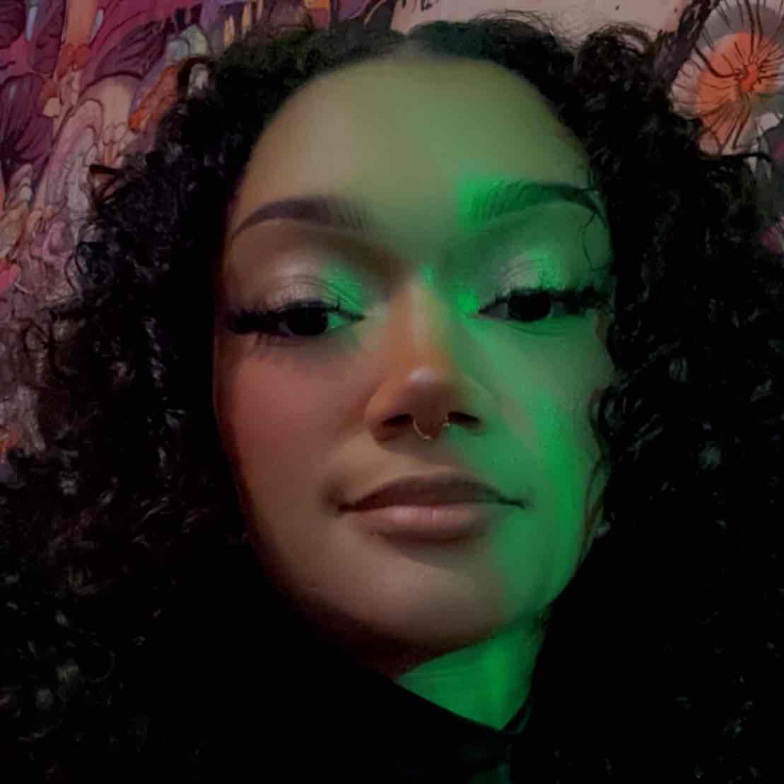 Throne | Cheyanne ASMR | Surprise Gifts