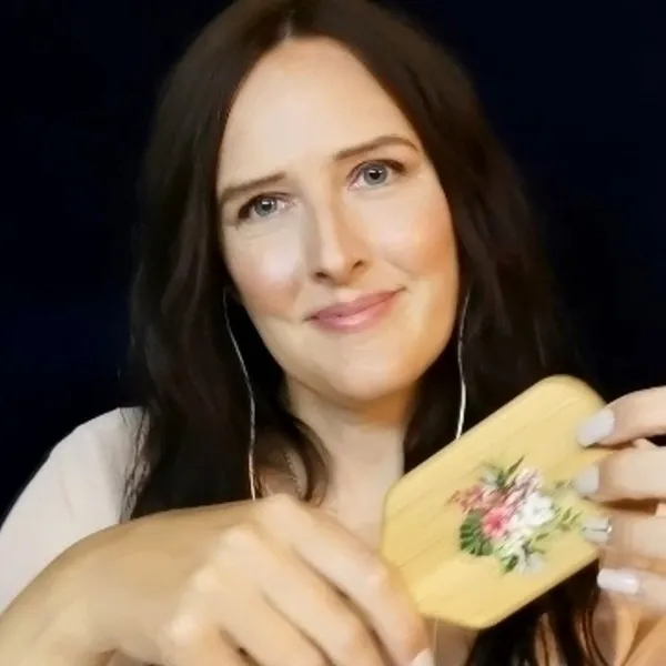 Throne GinaWhispers ASMR Surprise Gifts