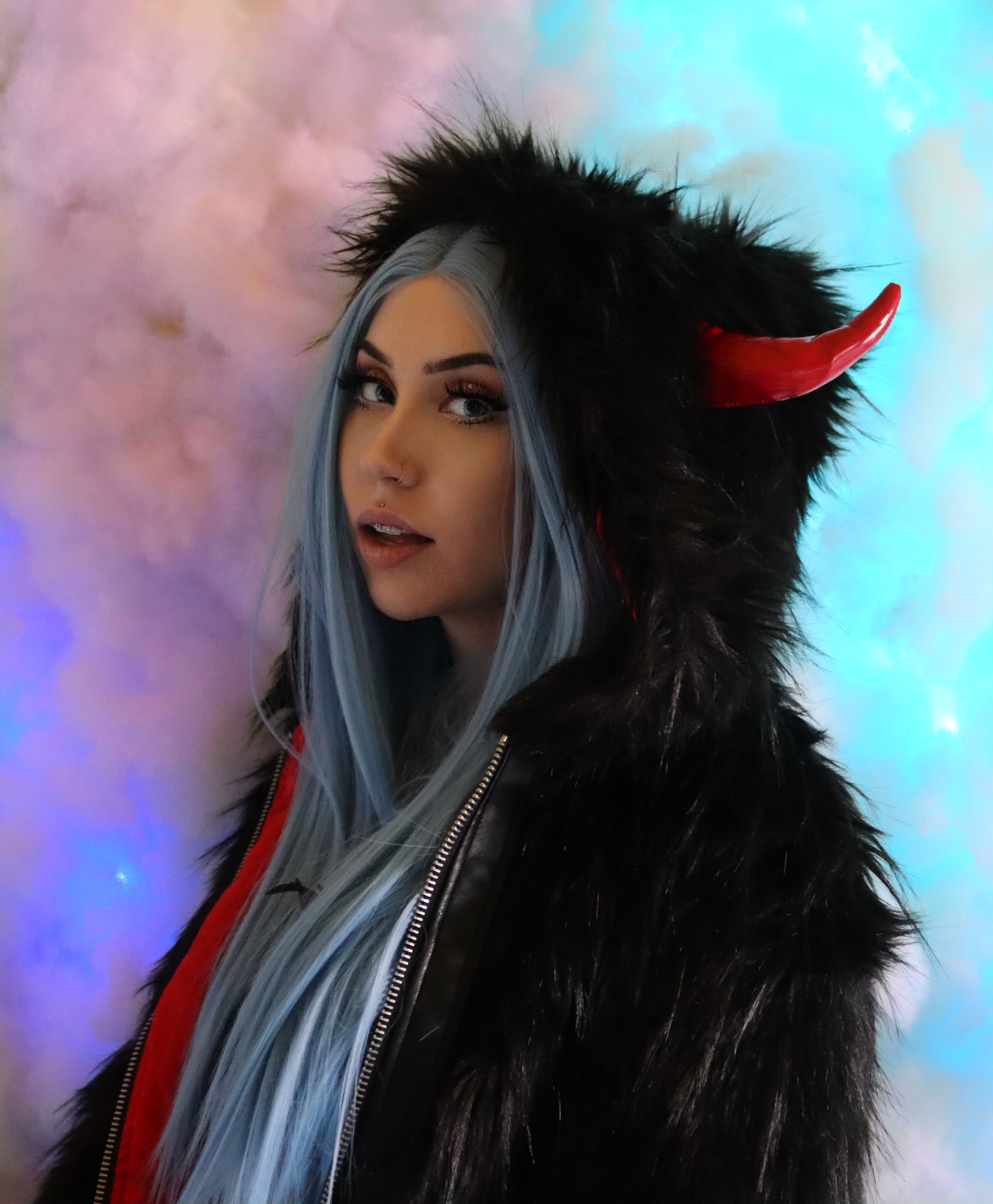Throne | Evee | My Wishlist