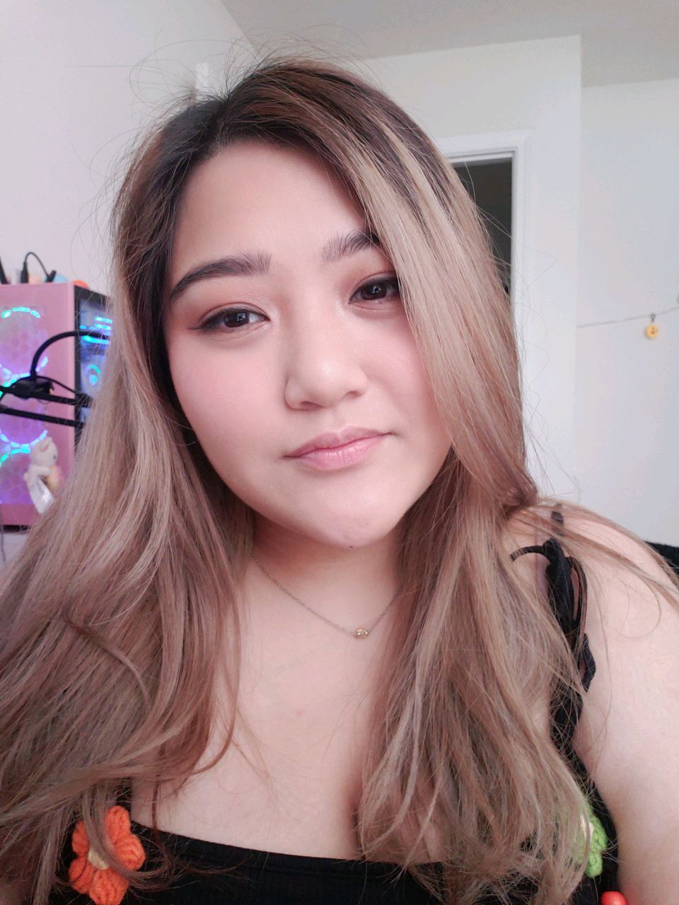 Throne | Kayla Vu | My Wishlist