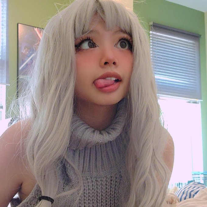 Throne IvoryxNight My Wishlist