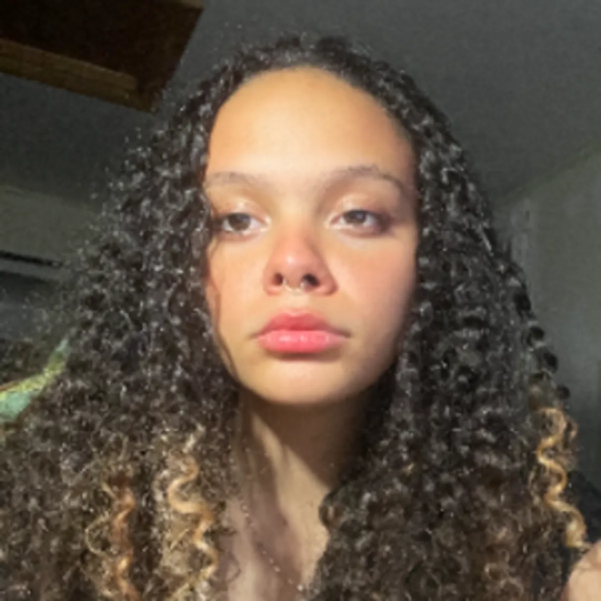 Throne Rosie Wishlist throne-rosie-wishlist