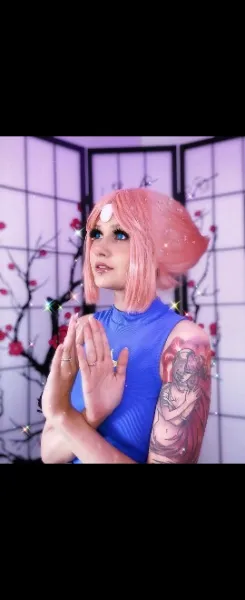 Throne | Kitsy | My Wishlist